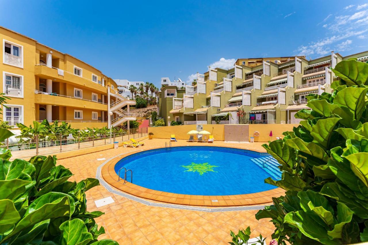 Apartment In The Orlando Complex Адехе Экстерьер фото